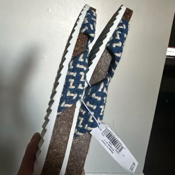 NWT Old Navy Girls Sandals - Picture 4 of 5